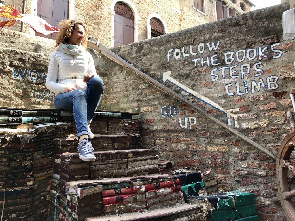 Libreria “Acqua Alta”, una delle meraviglie di Venezia